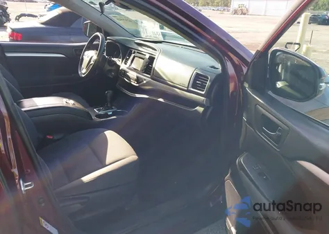 2018 Toyota Highlander Le from USA, damaged, VIN 5TDZARFH9JS037603